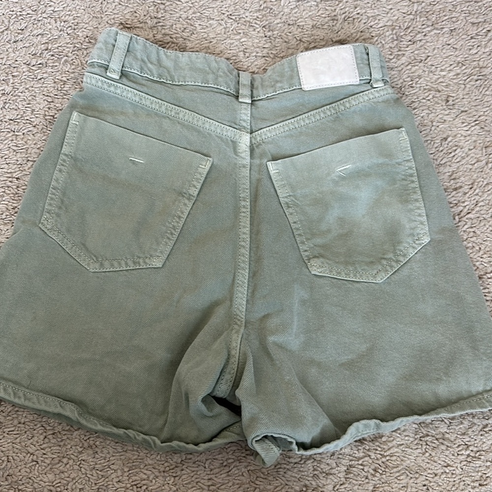 ZARA SHORTS - Picture 3 of 3